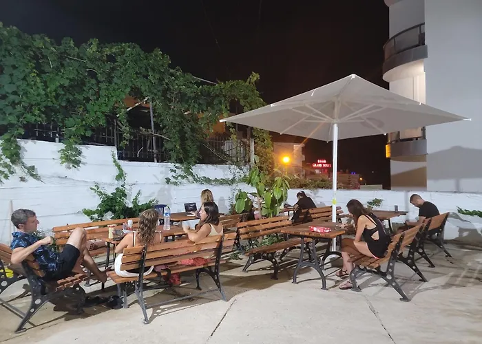 Hostel K13